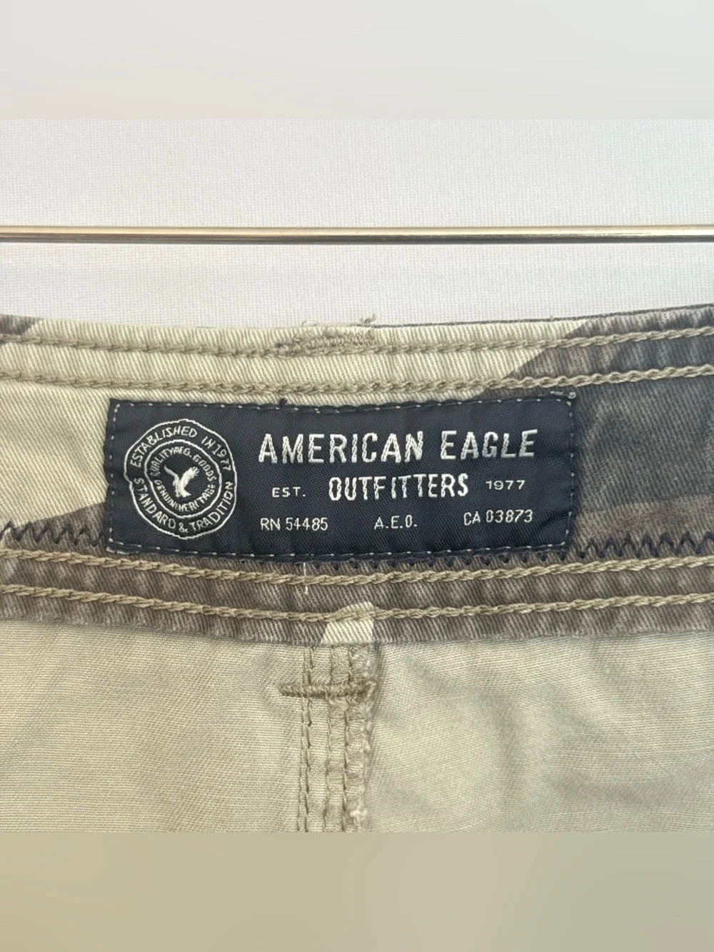 American Eagle Outfitters Beige and Olive Long Cargo Shorts Y2K Baggy 23” 40w - Picture 2 of 10